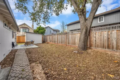 479 Shannon Way, Windsor, CA 95492 photo 25