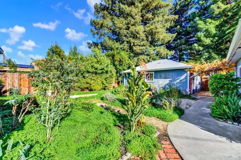 Exterior - 218 Buck Ave, Vacaville, CA 95688 photo 12 of 22