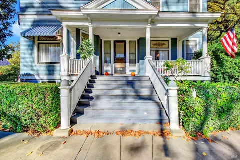 Exterior - 218 Buck Ave, Vacaville, CA 95688 photo 6 of 22