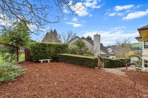 119 Dawn Pl, Petaluma, CA 94952 photo 27