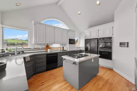119 Dawn Pl, Petaluma, CA 94952 photo 14