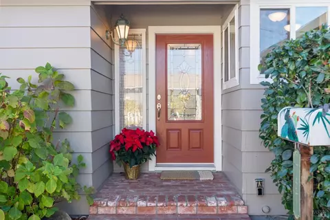 767 Heather Ln, Sonoma, CA 95476 photo 2