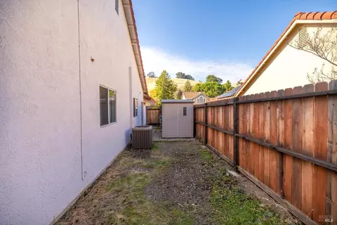 668 Rambleton Dr, Vacaville, CA 95688 photo 46