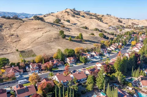 668 Rambleton Dr, Vacaville, CA 95688 photo 67