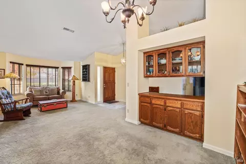 668 Rambleton Dr, Vacaville, CA 95688 photo 10