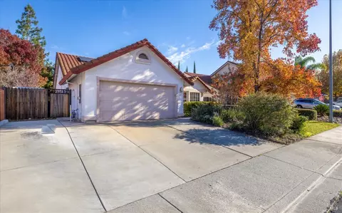 668 Rambleton Dr, Vacaville, CA 95688 photo 52