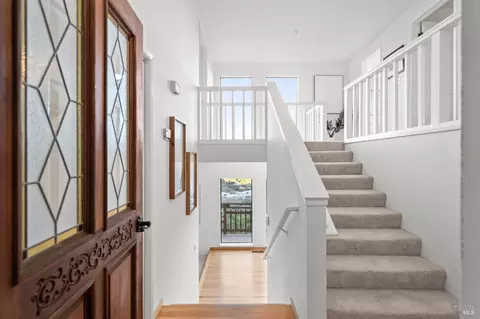 29 Summit Rd, San Anselmo, CA 94960 photo 3