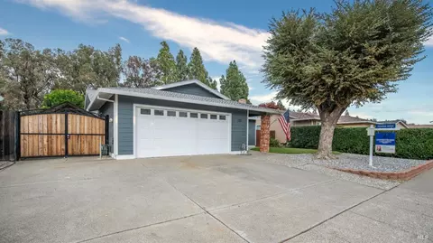 131 Ramsey Dr, Vacaville, CA 95687
