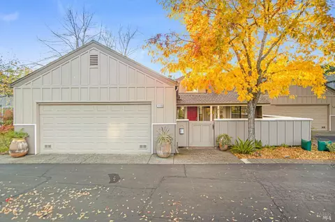 18106 Vassar Ct, Sonoma, CA 95476