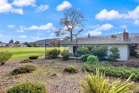 324 Rockgreen Pl, Santa Rosa, CA 95409