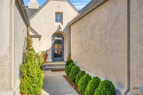 14 Easley Ct, Napa, CA 94558 photo 3