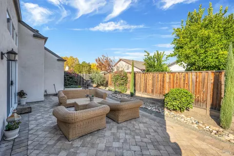 14 Easley Ct, Napa, CA 94558 photo 9