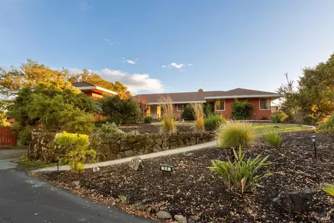 34 Wildwood Way, San Rafael, CA 94901