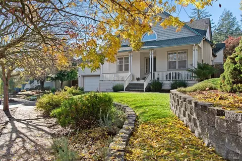 3536 Heimbucher Way, Santa Rosa, CA 95404