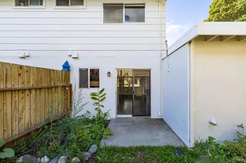 7640 Bately Ct, Sebastopol, CA 95472 photo 17