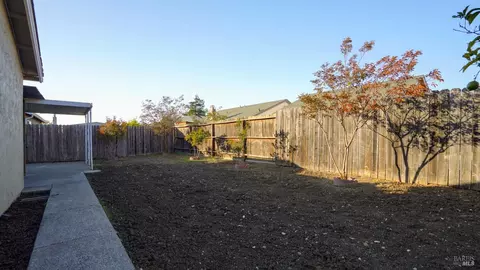 988 Marigold Dr, Vallejo, CA 94589 photo 30