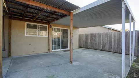988 Marigold Dr, Vallejo, CA 94589 photo 32