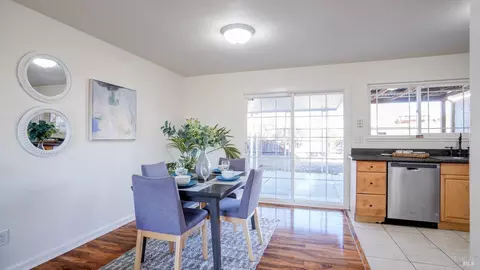988 Marigold Dr, Vallejo, CA 94589 photo 12
