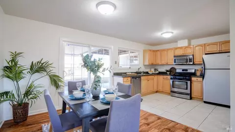 988 Marigold Dr, Vallejo, CA 94589 photo 13