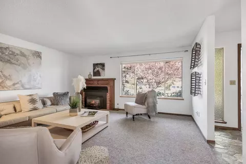 109 Vineyard Cir, Sonoma, CA 95476 photo 4