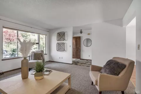 109 Vineyard Cir, Sonoma, CA 95476 photo 6