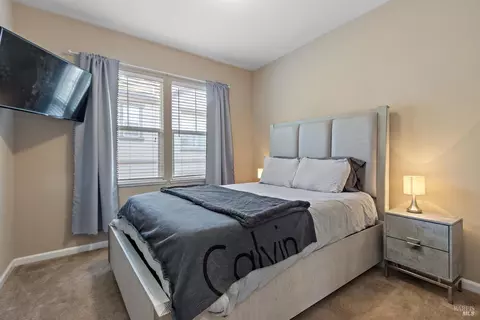 8456 Bennington Ct, Vallejo, CA 94591 photo 31