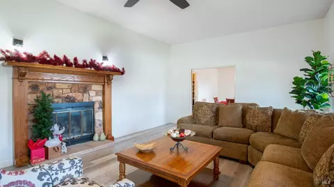 1489 E Tabor Ave, Fairfield, CA 94533 photo 10
