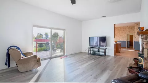 1489 E Tabor Ave, Fairfield, CA 94533 photo 12