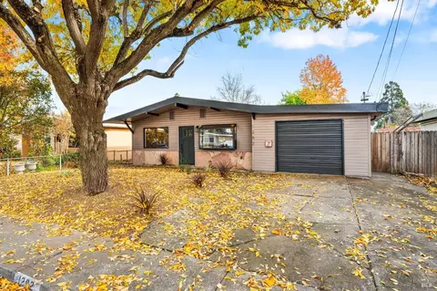 1282 Mcgregor Ave, Petaluma, CA 94954