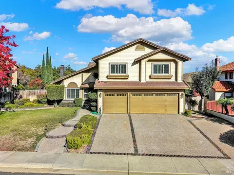 2737 Kaanapali Dr, Fairfield, CA 94534