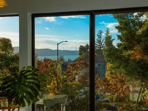 2034 Clearview Cir, Benicia, CA 94510