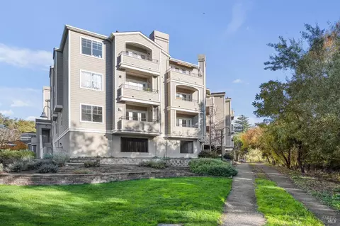 1579 S Novato Blvd #105, Novato, CA 94947