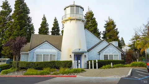 381 Lighthouse Dr, Vallejo, CA 94590 photo 4