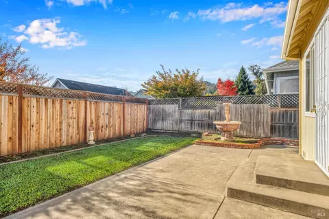 455 Gamay Dr, Cloverdale, CA 95425 photo 16