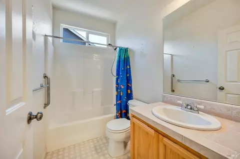 455 Gamay Dr, Cloverdale, CA 95425 photo 12