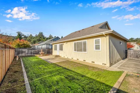 455 Gamay Dr, Cloverdale, CA 95425 photo 14