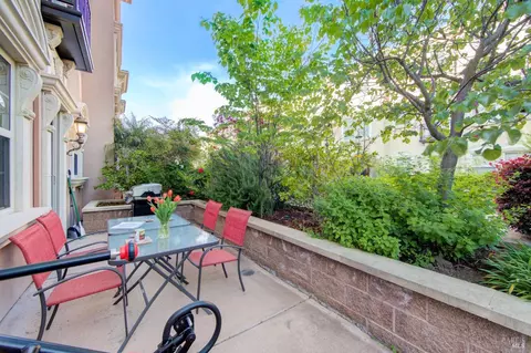 1108 Waltz Ct, Vallejo, CA 94591 photo 25