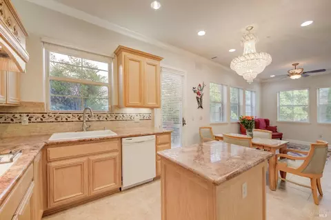 1108 Waltz Ct, Vallejo, CA 94591 photo 15