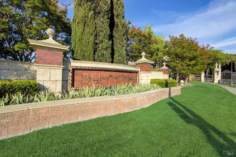 1108 Waltz Ct, Vallejo, CA 94591 photo 2