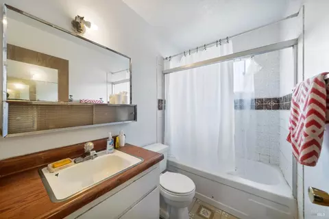 431 Gillcrest Ave, Vallejo, CA 94591 photo 12