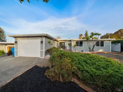 246 Los Altos Pl, American Canyon, CA 94503