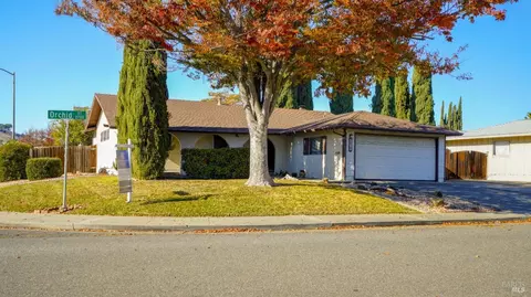 2725 Orchid St, Fairfield, CA 94533