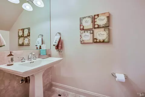 9420 Elsie Way, Windsor, CA 95492 photo 30