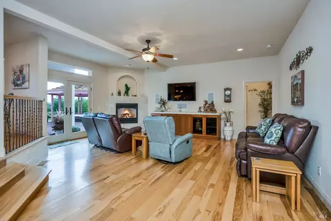 9420 Elsie Way, Windsor, CA 95492 photo 17