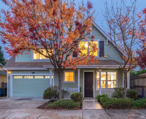 1993 Piner Ct, Santa Rosa, CA 95403