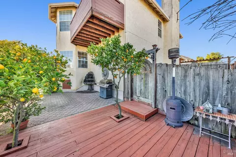 Exterior - 101 Michele Ct, Vallejo, CA 94591 photo 9 of 16