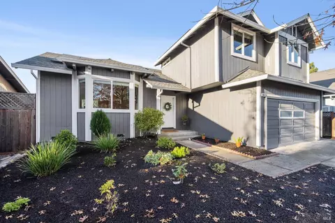 9447 Jessica Dr, Windsor, CA 95492 photo 11