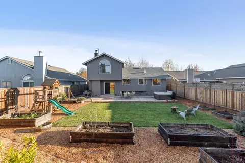 9447 Jessica Dr, Windsor, CA 95492 photo 42