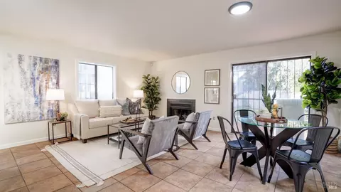 1966 Powell St, San Pablo, CA 94806