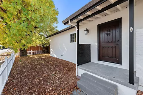 Exterior - 532 Williams Dr, Petaluma, CA 94954 photo 7 of 12